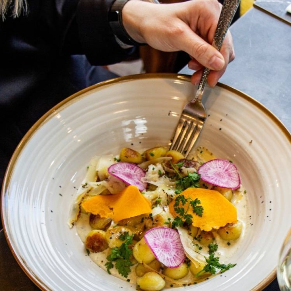 La carte - Maison Delucel - restaurant BOUC-BEL-AIR - restaurant Calas - restaurant CABRIES